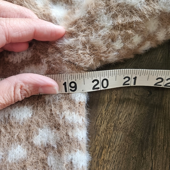 Soft A&F collection neutral animal sweater balloon sleeve medium m - Picture 7 of 8
